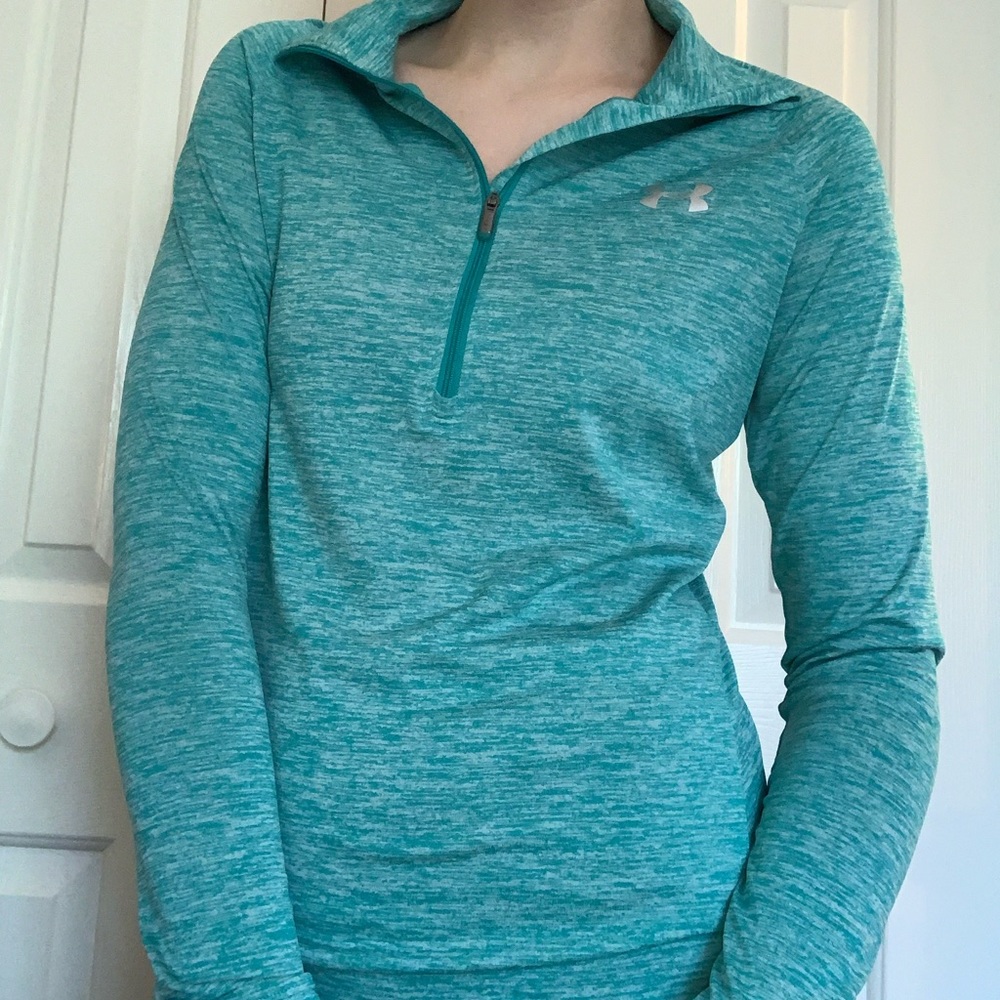 Teal long-sleeve activewear
